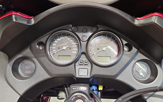 Gebrauchtmotorrad Honda CBF 1000 F - Bild 10