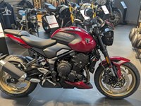 Neumotorrad Triumph Trident 800 