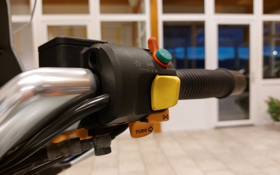 Gebrauchtmotorrad BMW R 1100 RT - Bild 12