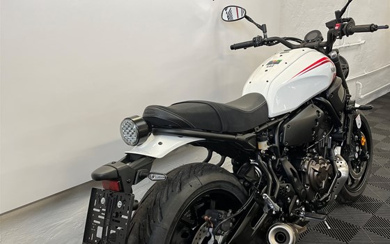 Gebrauchtmotorrad Yamaha XSR700 - Bild 2