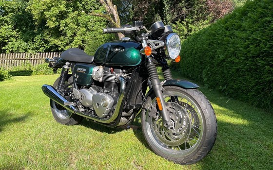 Gebrauchtmotorrad Triumph Thruxton 1200 - Bild 5