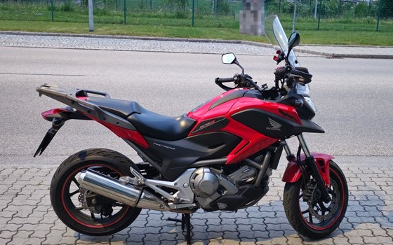 Gebrauchtmotorrad Honda NC700X DCT - Bild 2