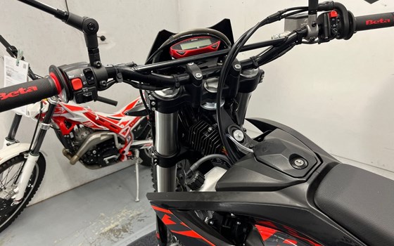 Neufahrzeug Beta RR 4T 125 T - Bild 7