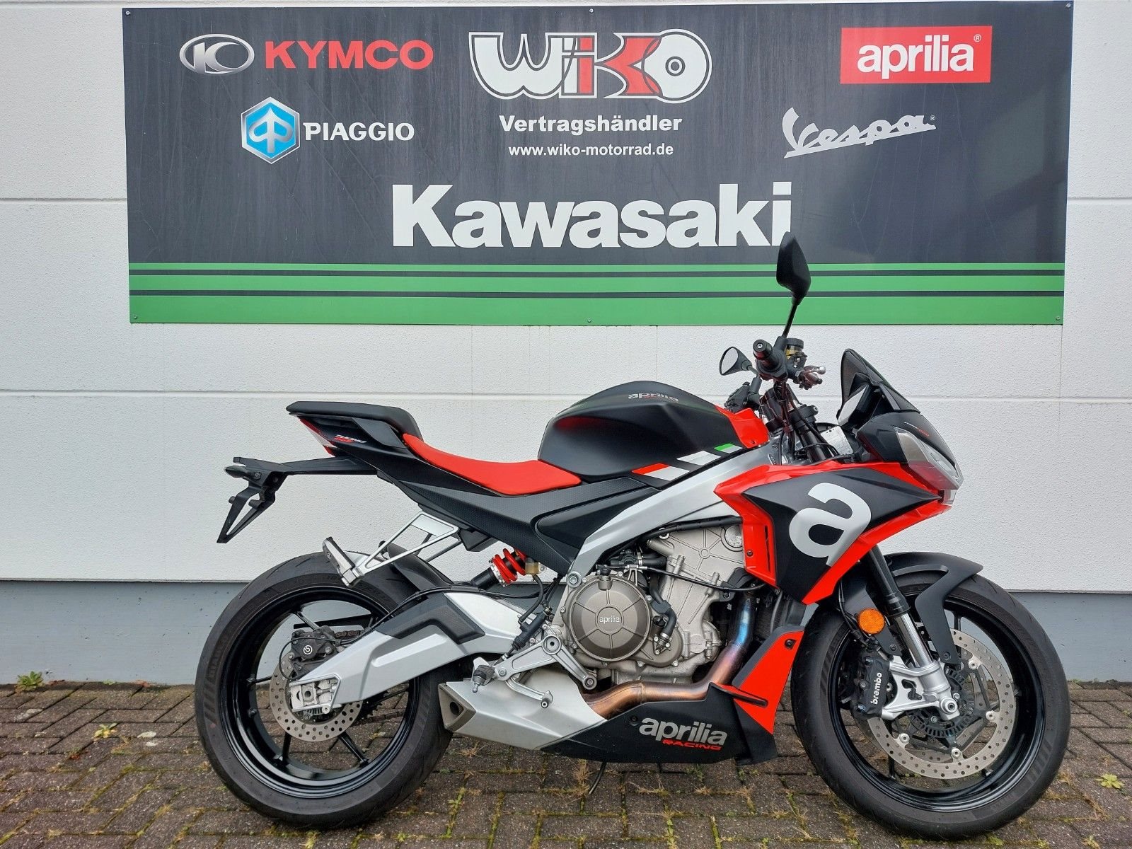 Aprilia Tuono 660
