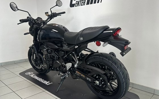 Neufahrzeug Kawasaki Z900 RS Black Ball Edition - Bild 10