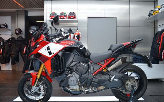 Gebrauchtmotorrad Ducati Multistrada V4 Pikes Peak - Bild 2