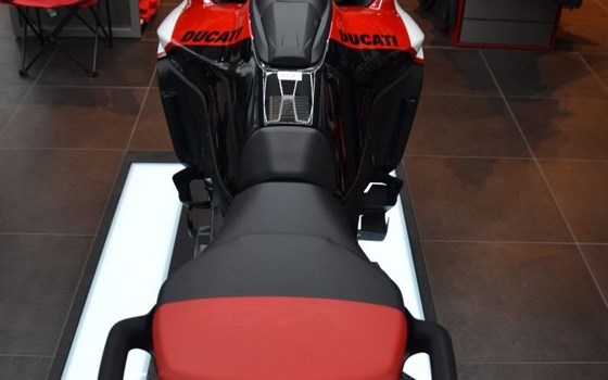 Gebrauchtmotorrad Ducati Multistrada V4 Pikes Peak - Bild 7