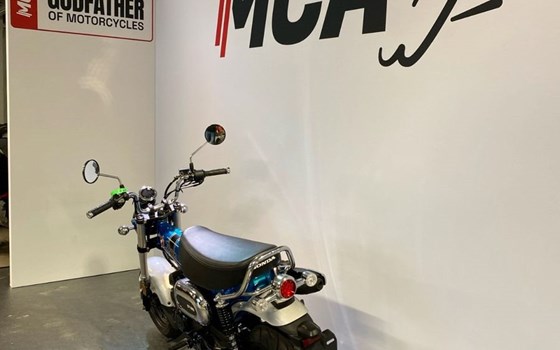 Gebrauchtmotorrad Honda SH125 - Bild 7