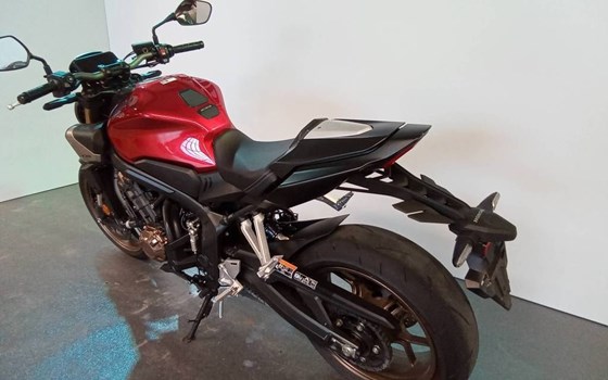 Gebrauchtmotorrad Honda CB650R - Bild 11