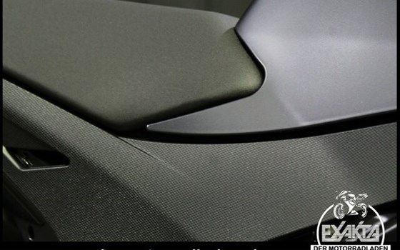 Neufahrzeug Aprilia Tuono 125 - Bild 23