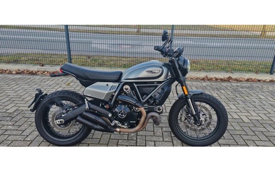 Gebrauchtmotorrad Ducati Scrambler Nightshift - Bild 2
