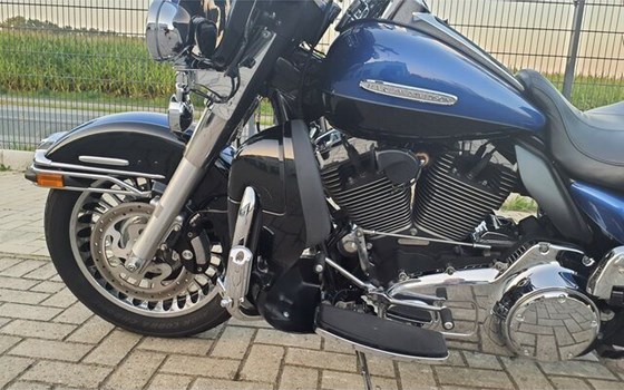 Gebrauchtmotorrad Harley-Davidson Electra Glide Ultra Limited Low FLHTKL - Bild 17