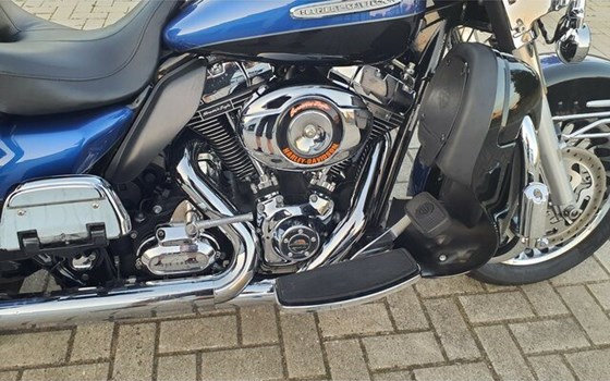 Gebrauchtmotorrad Harley-Davidson Electra Glide Ultra Limited Low FLHTKL - Bild 3