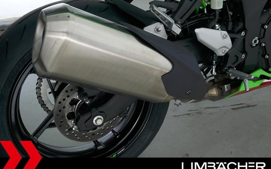 Gebrauchtmotorrad Kawasaki Ninja ZX-4RR - Bild 15