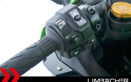 Gebrauchtmotorrad Kawasaki Ninja ZX-4RR - Bild 19