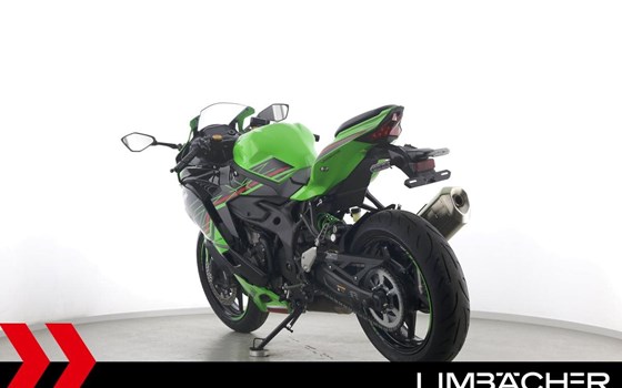 Gebrauchtmotorrad Kawasaki Ninja ZX-4RR - Bild 7