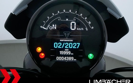 Gebrauchtmotorrad Triumph Trident 660 - Bild 12