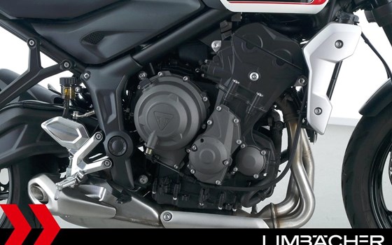 Gebrauchtmotorrad Triumph Trident 660 - Bild 22