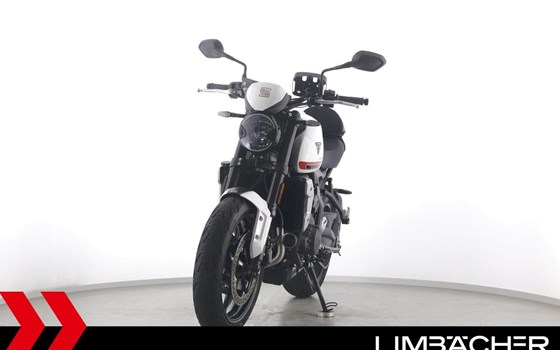 Gebrauchtmotorrad Triumph Trident 660 - Bild 3