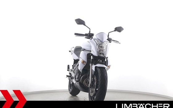 Gebrauchtmotorrad Kawasaki ER-6n - Bild 11