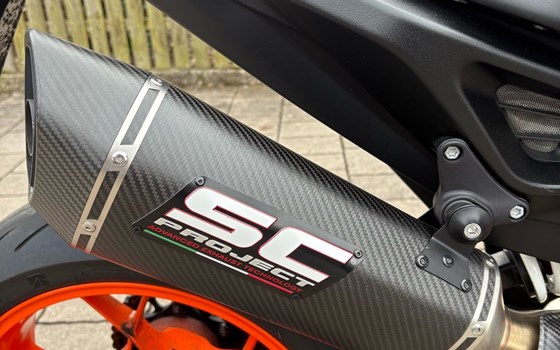 Gebrauchtmotorrad KTM 890 Duke R - Bild 5