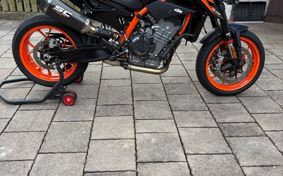 Gebrauchtmotorrad KTM 890 Duke R - Bild 12