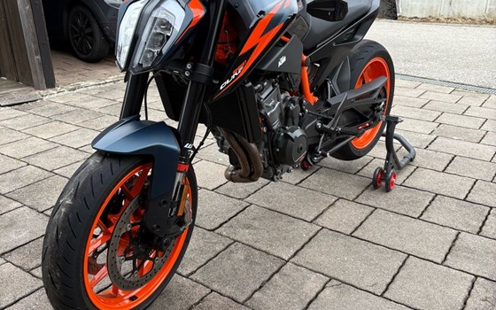 Gebrauchtmotorrad KTM 890 Duke R - Bild 9