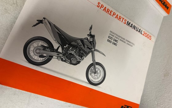 Gebrauchtmotorrad KTM 660 SMC - Bild 12
