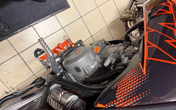 Gebrauchtmotorrad KTM 660 SMC - Bild 13