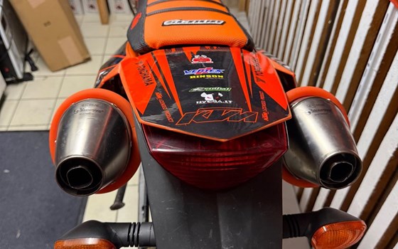 Gebrauchtmotorrad KTM 660 SMC - Bild 6