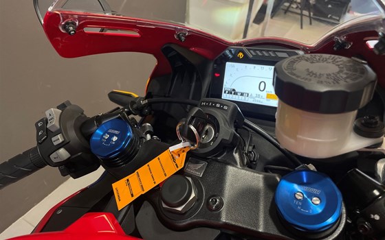 Gebrauchtmotorrad Honda CBR600RR - Bild 5