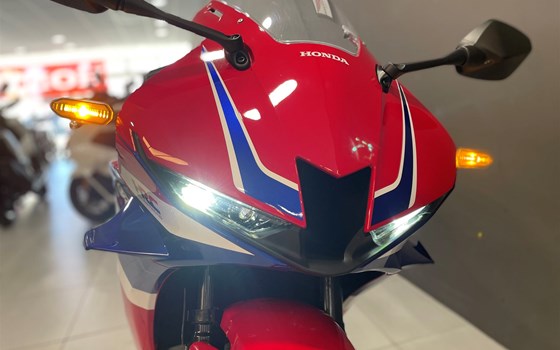 Gebrauchtmotorrad Honda CBR600RR - Bild 6