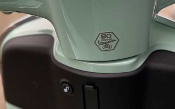 Neufahrzeug Vespa Primavera 125 - Bild 8