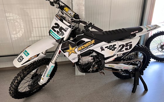 Gebrauchtmotorrad Husqvarna FC 450 Rockstar Edition - Bild 1