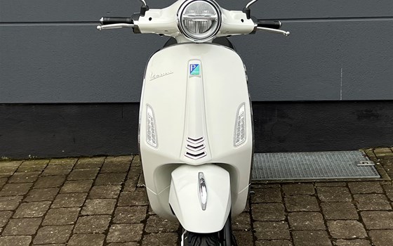 Neufahrzeug Vespa Primavera 50 - Bild 3