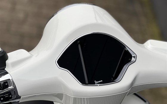 Neufahrzeug Vespa Primavera 50 - Bild 6