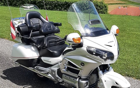 Gebrauchtmotorrad Honda GL 1800 Goldwing - Bild 1