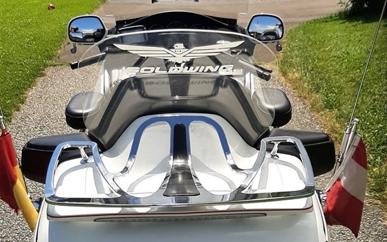 Gebrauchtmotorrad Honda GL 1800 Goldwing - Bild 3