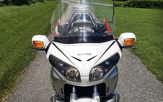 Gebrauchtmotorrad Honda GL 1800 Goldwing - Bild 4