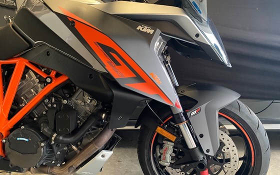 Gebrauchtmotorrad KTM 1290 Super Duke GT - Bild 12
