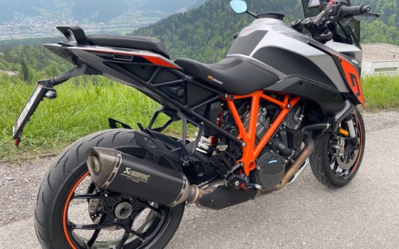 Gebrauchtmotorrad KTM 1290 Super Duke GT - Bild 3