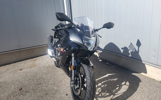 Neufahrzeug Kawasaki Ninja 125 - Bild 2