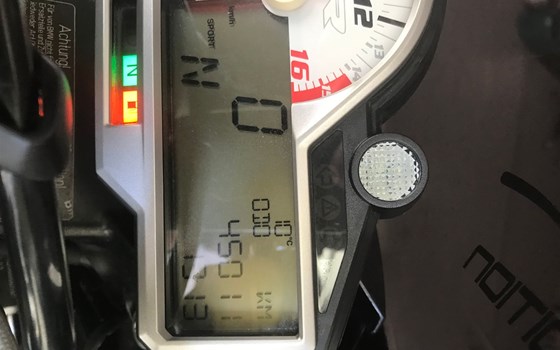 Gebrauchtmotorrad BMW S 1000 RR - Bild 8