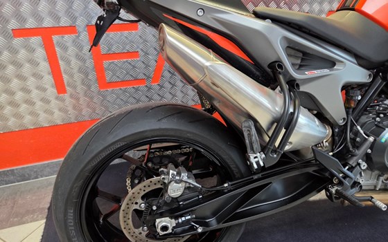 Gebrauchtmotorrad KTM 790 Duke L - Bild 4