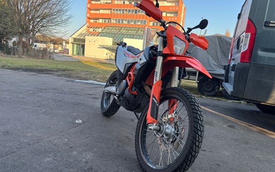 Gebrauchtmotorrad KTM 690 Enduro R - Bild 8