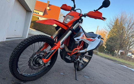Gebrauchtmotorrad KTM 690 Enduro R - Bild 3