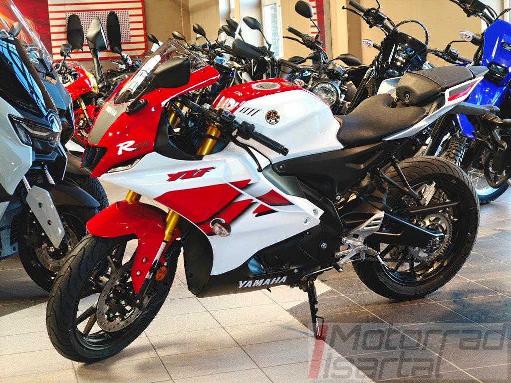 Yamaha R125 70th Anniversary Edition