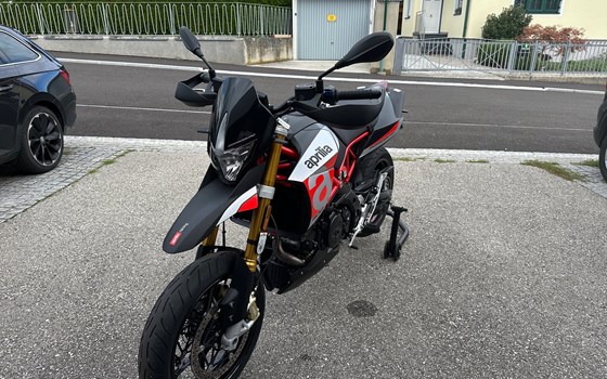 Gebrauchtmotorrad Aprilia Dorsoduro 900 - Bild 1