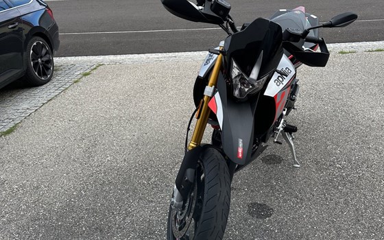 Gebrauchtmotorrad Aprilia Dorsoduro 900 - Bild 10