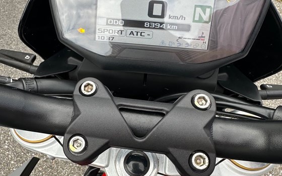 Gebrauchtmotorrad Aprilia Dorsoduro 900 - Bild 6